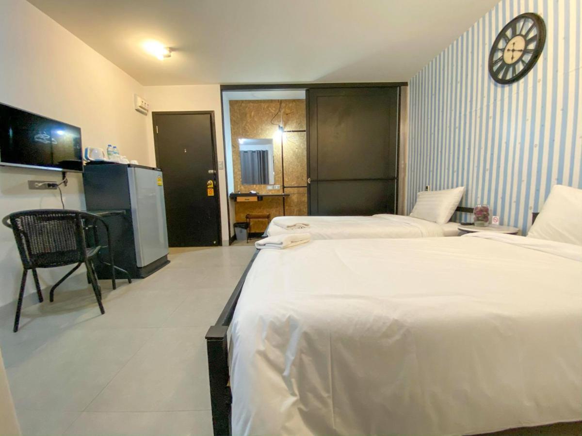 Beam House Hotel Patong Exterior foto