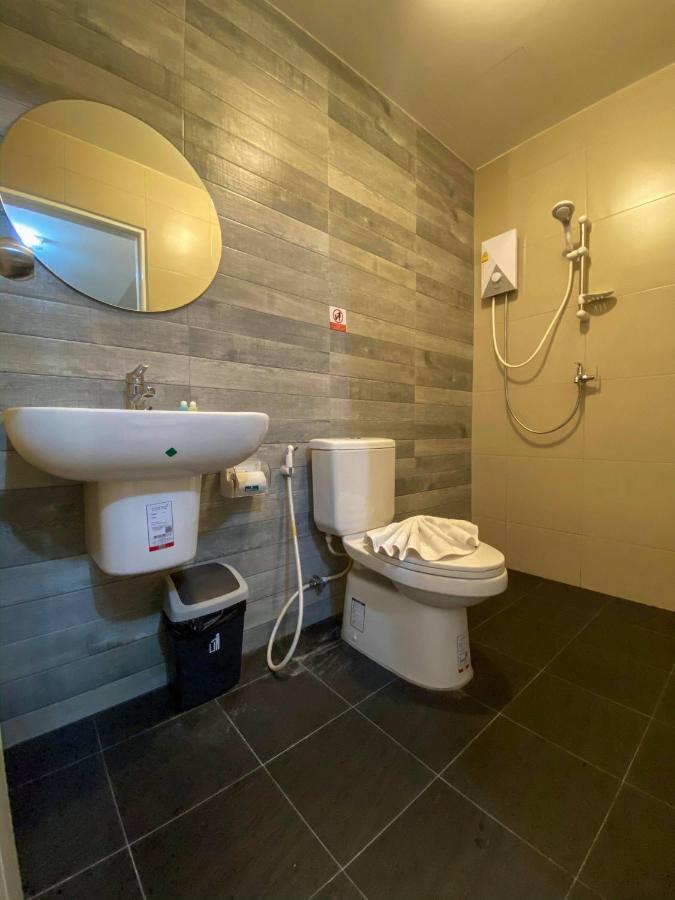 Beam House Hotel Patong Exterior foto